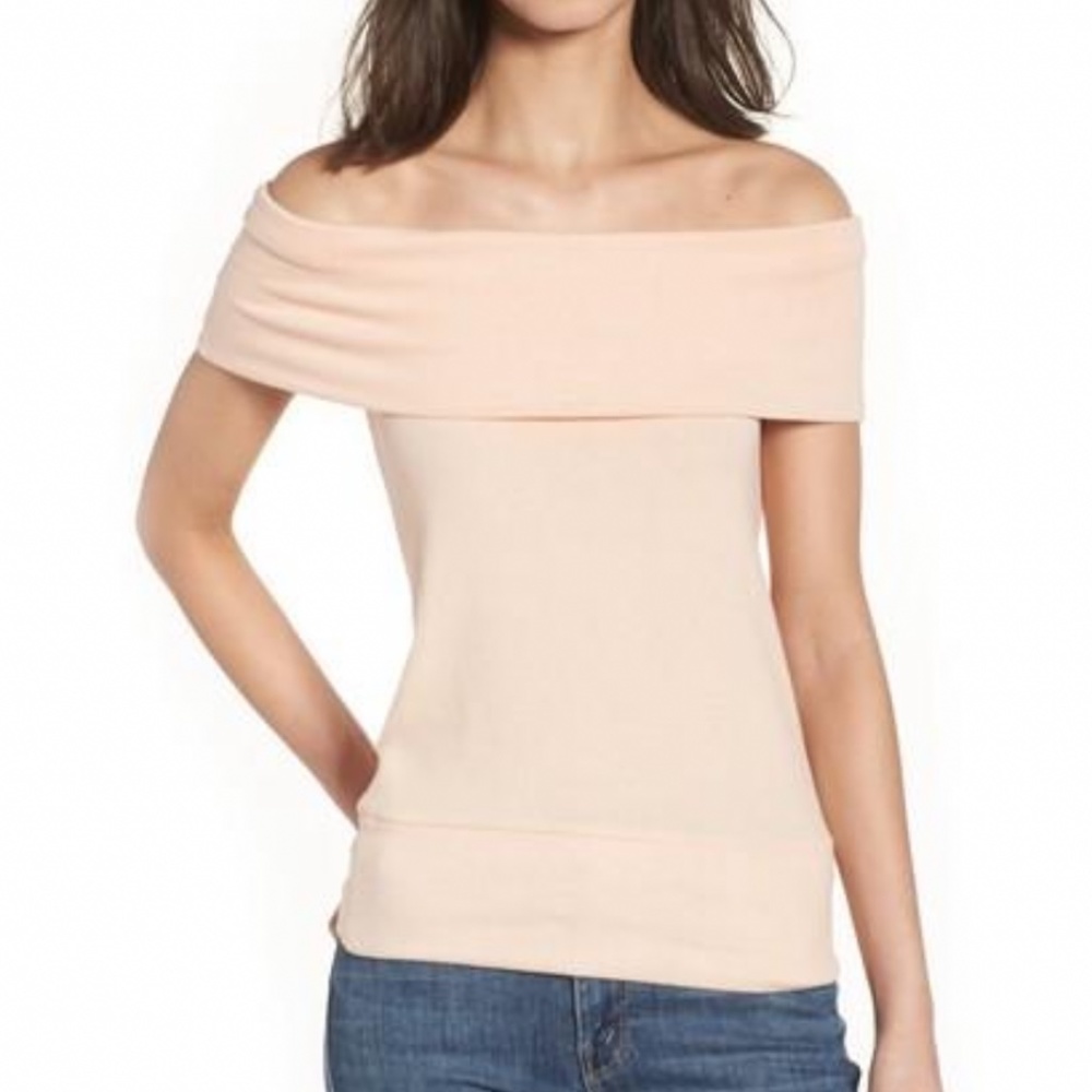 Cupcakes & Cashmere Cathie Off The Shoulder Top